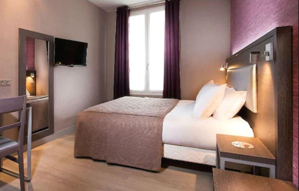 Hotel Des Pavillons Parigi Esterno foto